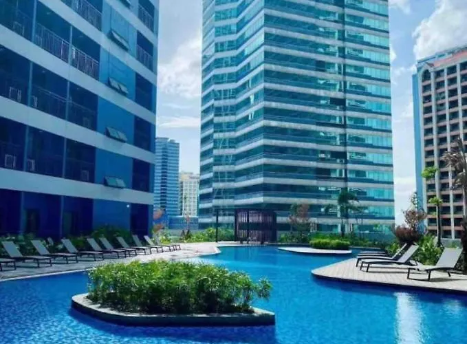Cozy In Makati / With Mall, Restaurants, Groceries, Pool, Netflix, Disney+ And Appartement Manille