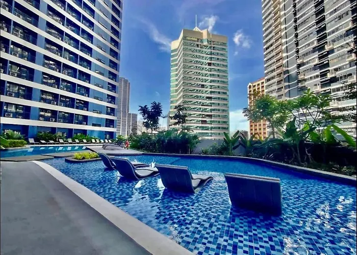 Appartement Cozy In Makati / With Mall, Restaurants, Groceries, Pool, Netflix, Disney+ And Manille