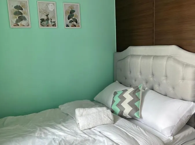 Appartement Cozy In Makati / With Mall, Restaurants, Groceries, Pool, Netflix, Disney+ And Manille