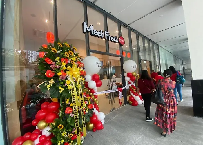 Apartment Cozy Makati: Urban Retreat With Entertainment & Amenities Manila